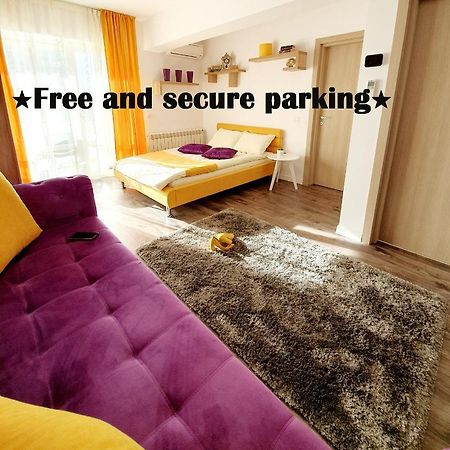 Unique Hotel Apartments Grand Residence Iasi Bagian luar foto